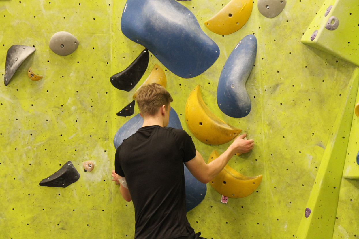 Bouldering