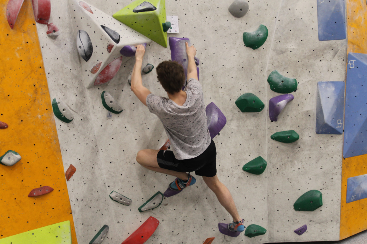 Bouldering