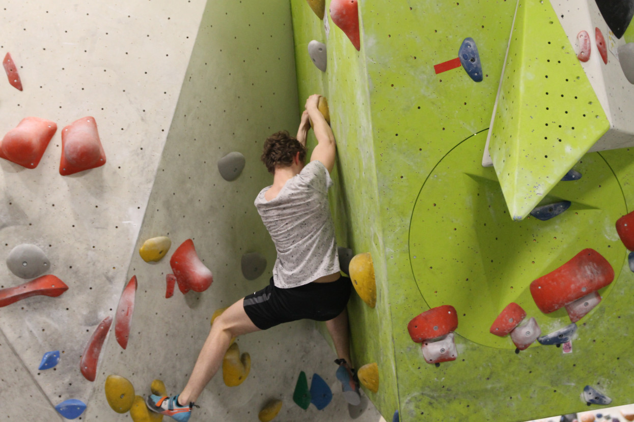 Bouldering