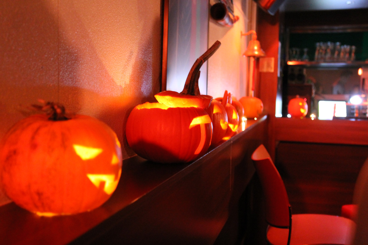 Pumpkin Carving (with dinner)