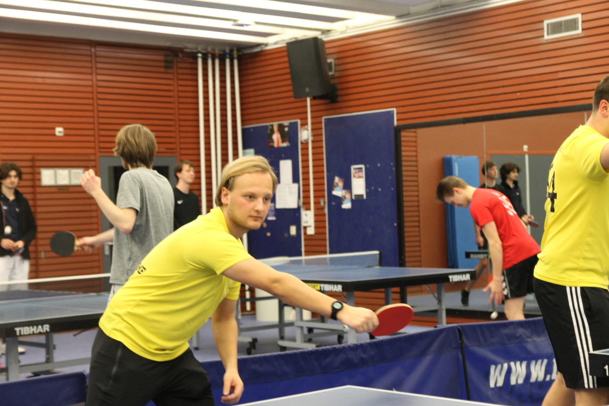 Table tennis