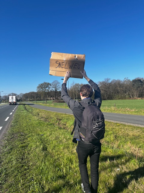 Hitch-hiking competition