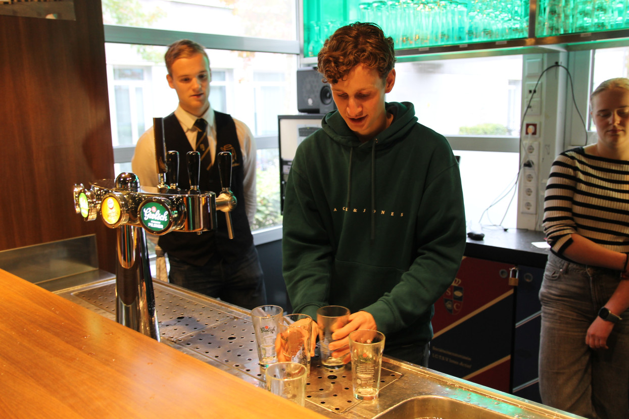 Bartending course