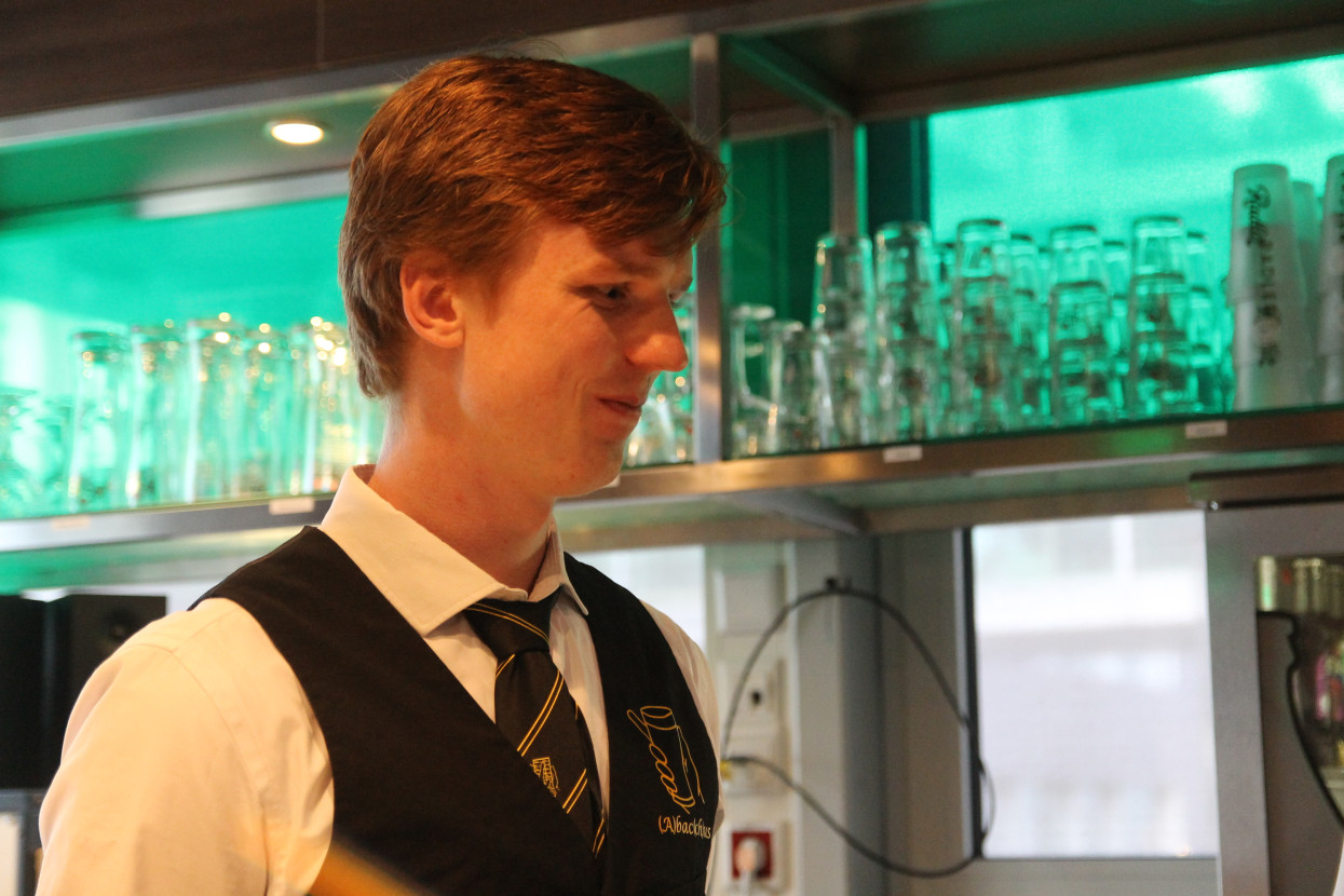 Bartending course