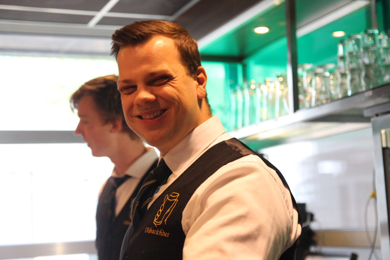 Bartending course