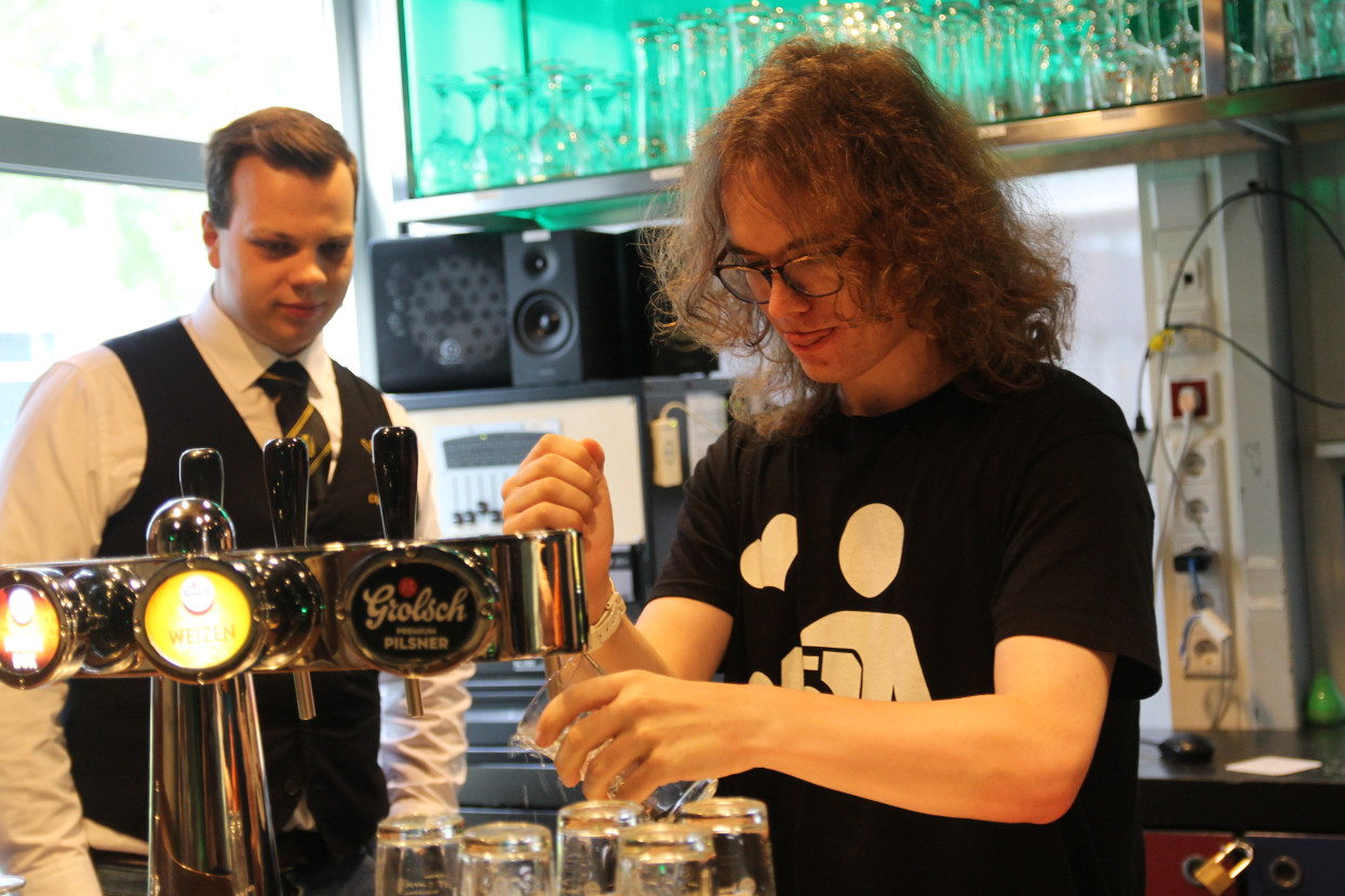 Bartending course