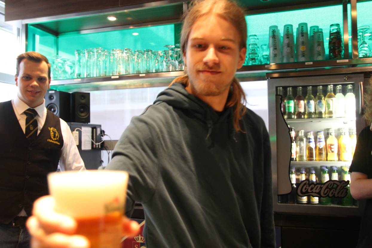 Bartending course