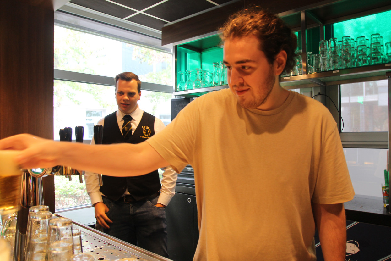 Bartending course